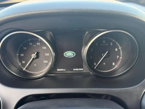 Used 2017 Land Rover Discovery Sport HSE Luxury AWD/4WD image 14