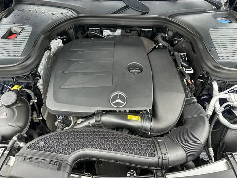 Certified 2022 Mercedes-Benz GLC 300 4MATIC image 17