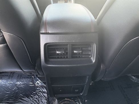 Used 2024 Ford Edge ST-Line image 44