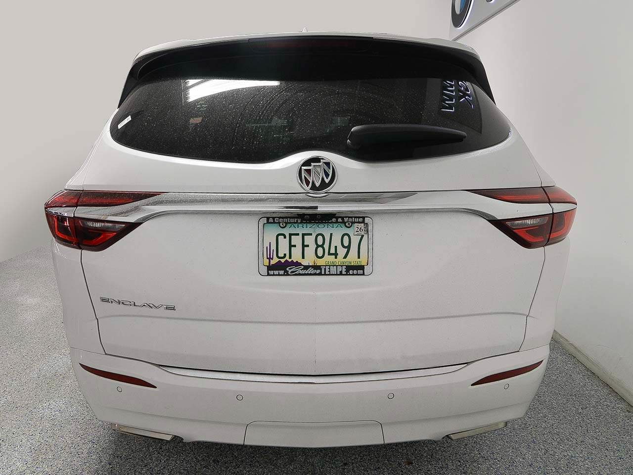 Used 2021 Buick Enclave Avenir w/ Avenir Technology Package FWD image 5