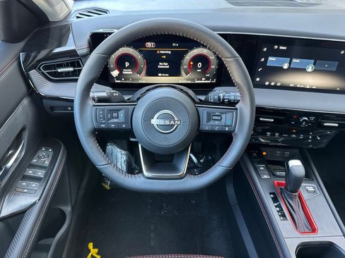 New 2026 Nissan Kicks SR w/ SR Premium Package image 11