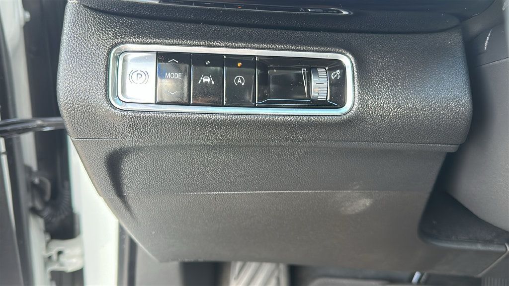 Used 2024 Buick Envision Preferred AWD/4WD image 20