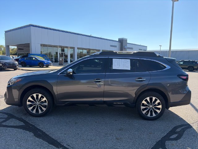Used 2025 Subaru Outback Touring XT w/ Popular Package #2 AWD/4WD image 4
