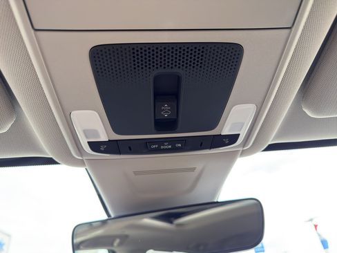 Used 2025 Honda CR-V EX-L image 28