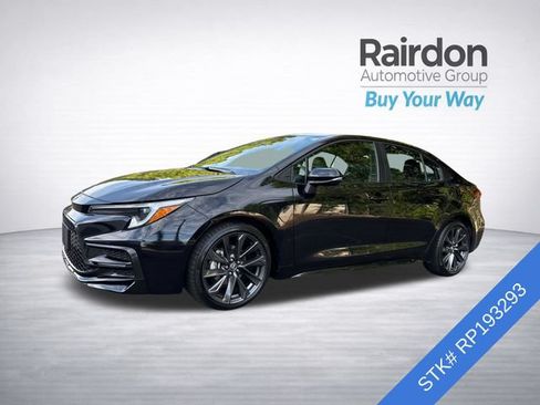 Used 2024 Toyota Corolla XSE FWD image 4