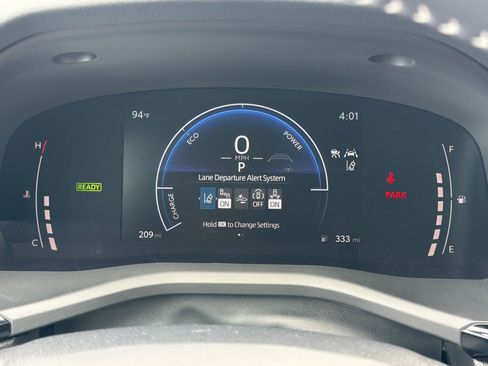 Used 2026 Toyota Camry SE FWD image 24