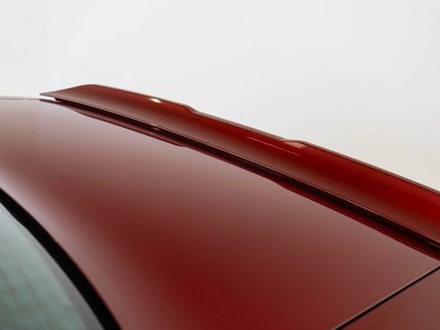 Used 2018 Dodge Challenger SXT Plus image 8