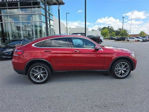Used 2021 Mercedes-Benz GLC 300 4MATIC Coupe image 2