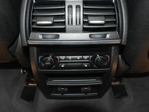 Used 2018 BMW X6 xDrive35i w/ Premium Package Enhanced image 27