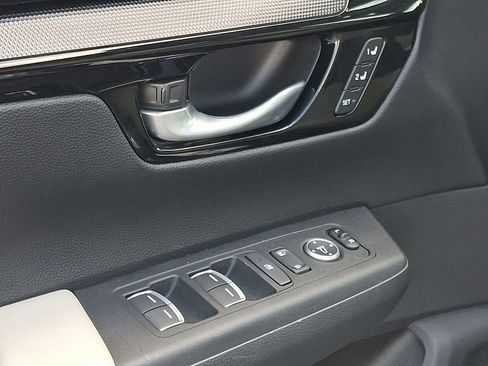 Used 2023 Honda CR-V EX-L image 14