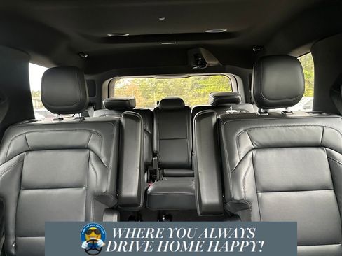 New 2025 Lincoln Navigator Reserve w/ Jet Appearance Package image 19