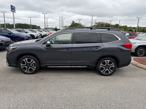 Used 2023 Subaru Ascent Limited w/ Technology Package AWD/4WD image 12