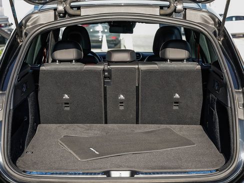 Certified 2024 Mercedes-Benz GLC 43 AMG 4MATIC image 26