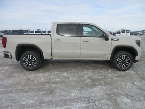 New 2026 GMC Sierra 1500 AT4 w/ AT4 Premium Package image 3
