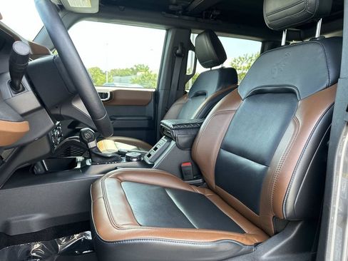 Used 2024 Ford Bronco Outer Banks AWD/4WD image 26