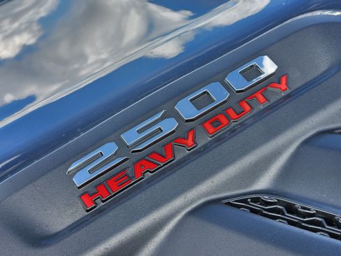 New 2026 RAM 2500 Laramie w/ Sport Appearance Package AWD/4WD image 9