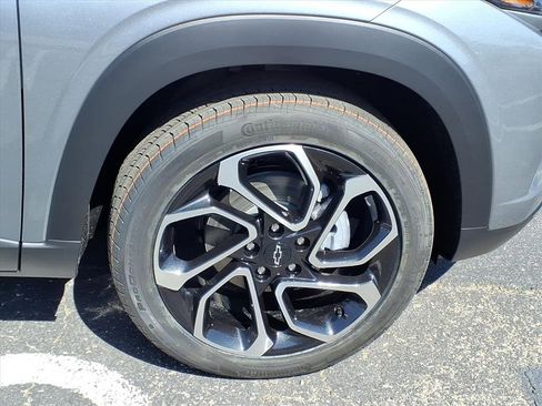 New 2026 Chevrolet Trax RS image 6