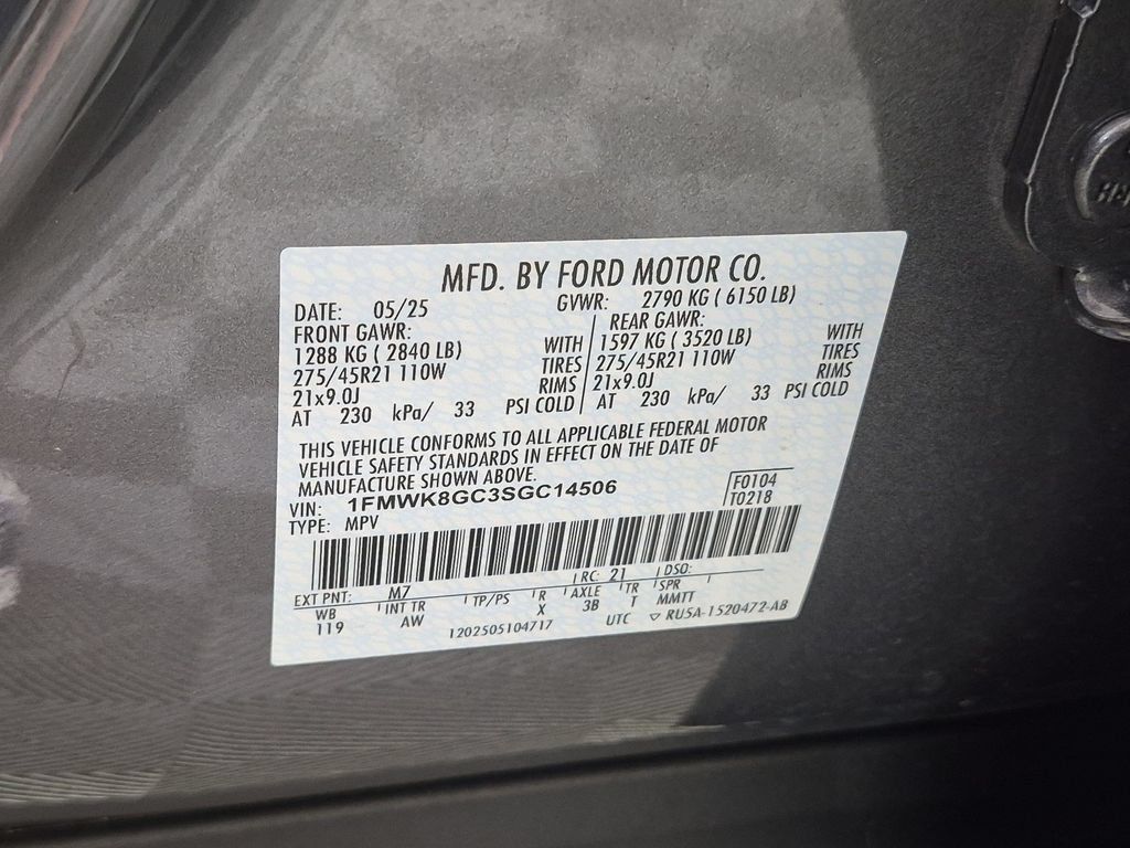 Used 2025 Ford Explorer ST w/ Sun And Sound Package AWD/4WD image 41