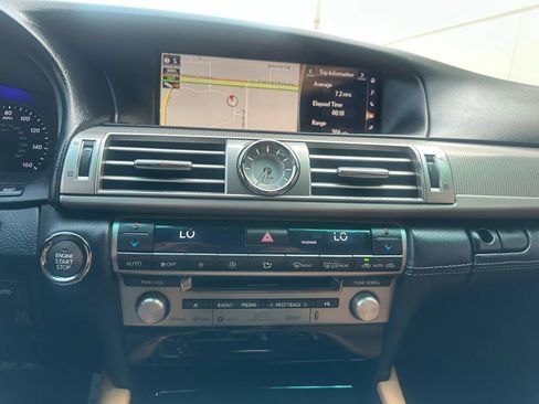 Used 2016 Lexus LS 460 RWD image 40
