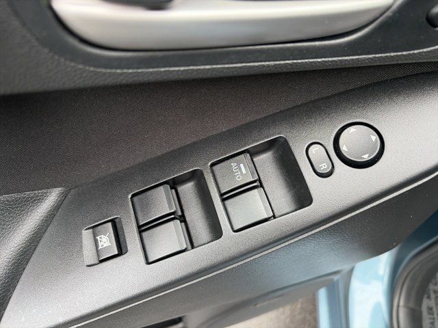 Used 2011 MAZDA MAZDA3 i Touring FWD image 13