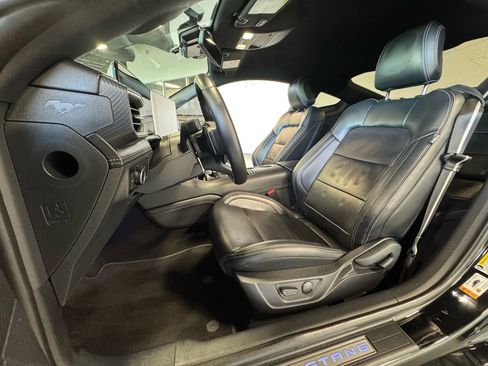 Used 2024 Ford Mustang GT Premium RWD image 13