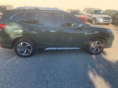 Used 2023 Subaru Forester Touring w/ Popular Package #2 AWD/4WD image 3