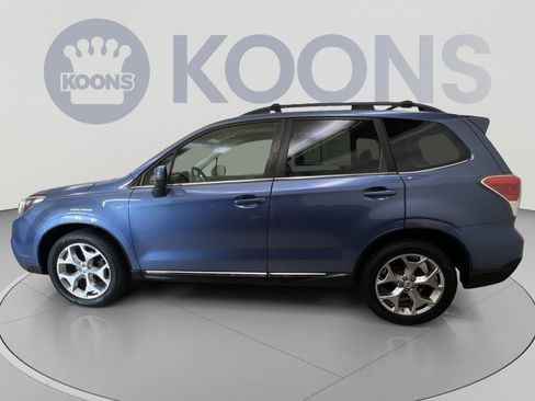 Used 2017 Subaru Forester 2.5i Touring AWD/4WD image 5