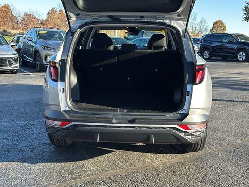 Used 2022 Hyundai Tucson SE image 32