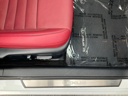 Used 2016 Lexus IS 200t w/ F Sport Package RWD image 67