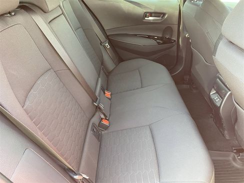 Certified 2025 Toyota Corolla SE image 17