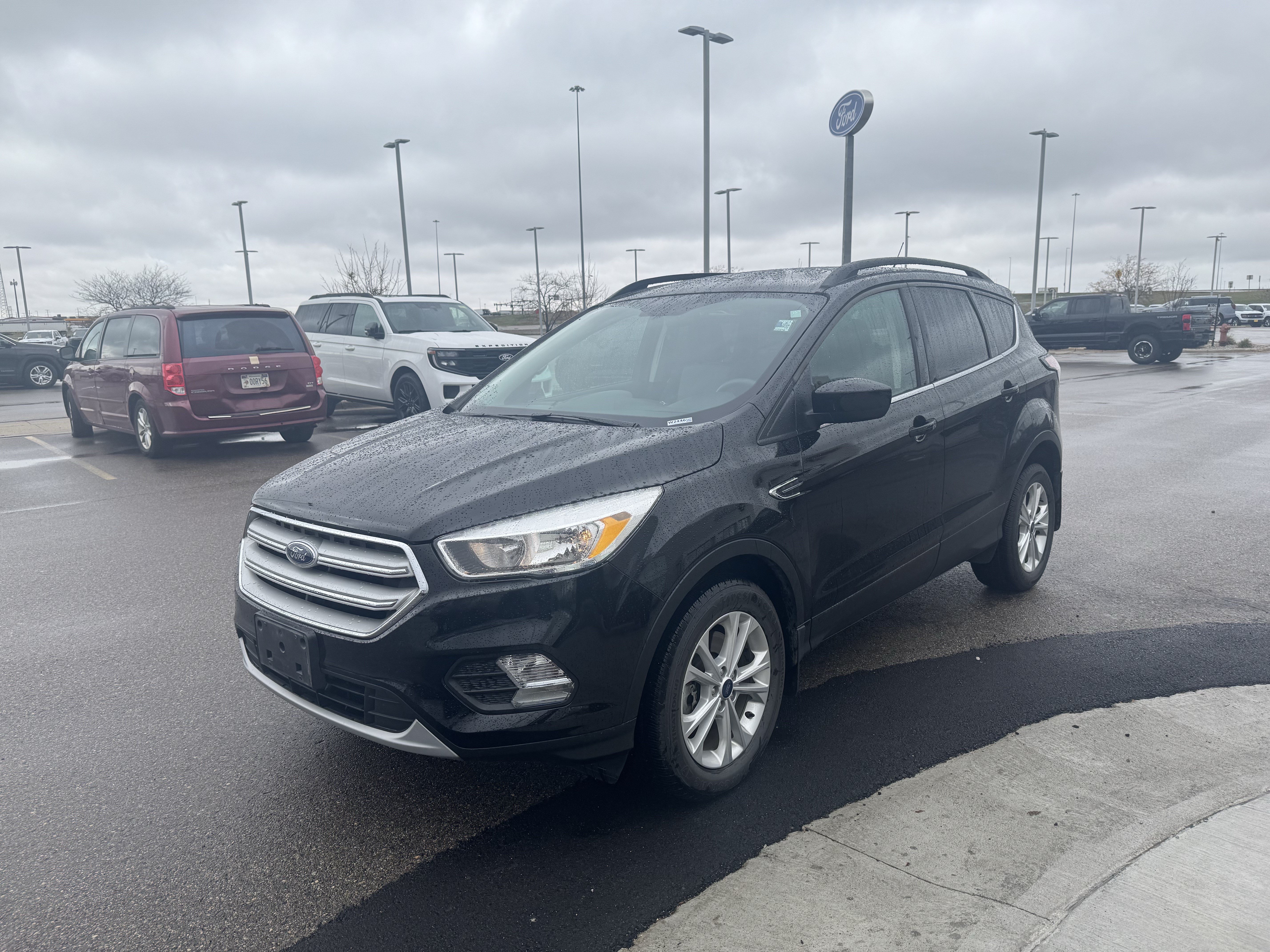 Used 2018 Ford Escape SE AWD/4WD image 3
