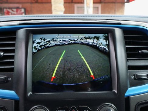 Used 2018 RAM 1500 Sport w/ Hydro Blue Sport Package image 31