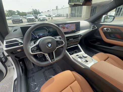 Used 2025 BMW 230i xDrive Coupe w/ M Sport Package AWD/4WD image 11