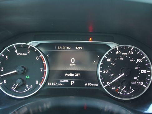 Used 2021 Nissan Rogue SV w/ Premium Package image 32