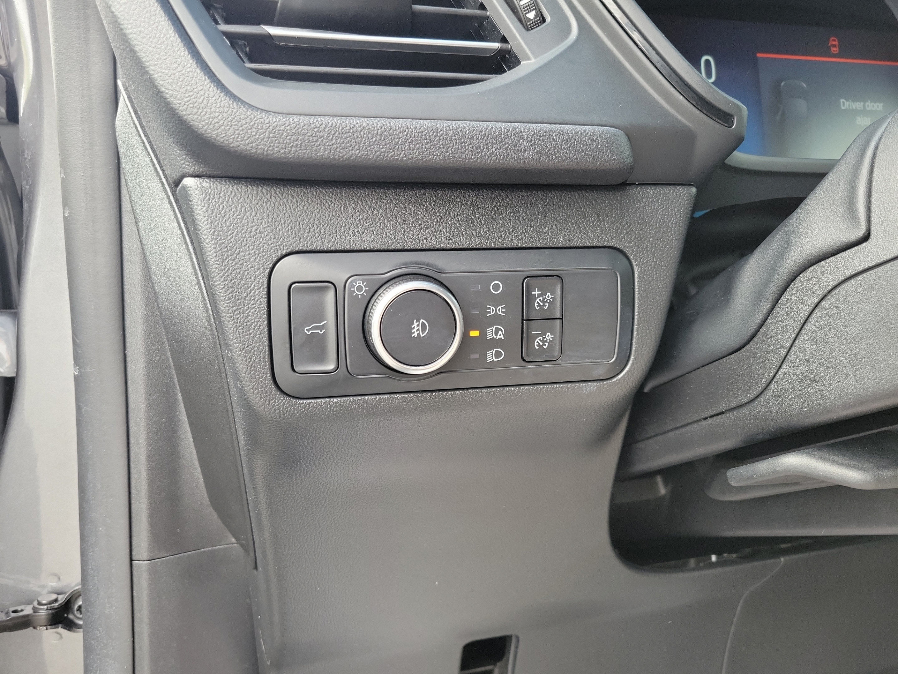 Used 2025 Ford Escape ST-Line Select AWD/4WD image 21