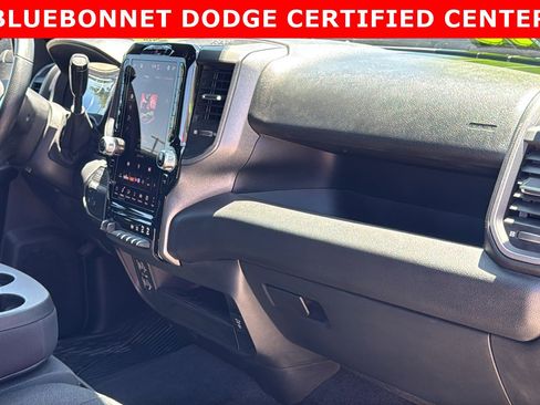 Used 2025 RAM 2500 Tradesman AWD/4WD image 27