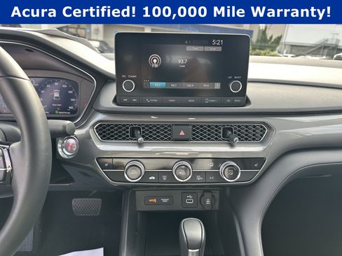 Certified 2025 Acura Integra Base image 32
