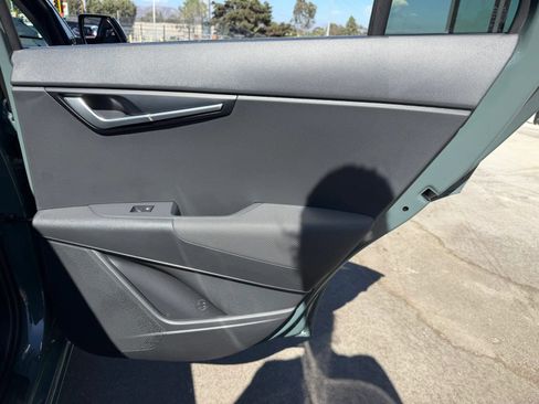 Used 2024 Kia Niro Wind FWD image 26
