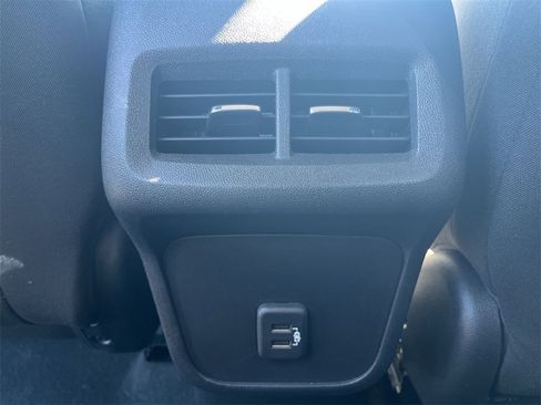 Certified 2022 Chevrolet Equinox LT image 20