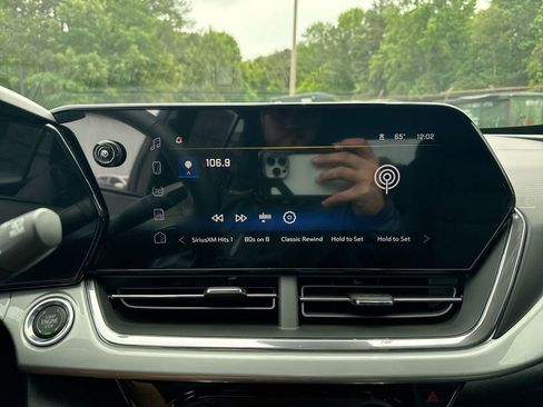 New 2026 Chevrolet Trax LT FWD image 26