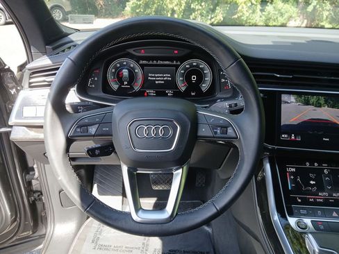 Used 2025 Audi Q7 3.0T Premium Plus image 14