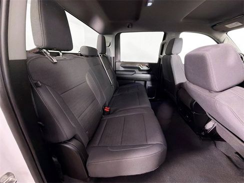 Used 2024 Chevrolet Silverado 2500 LT image 32