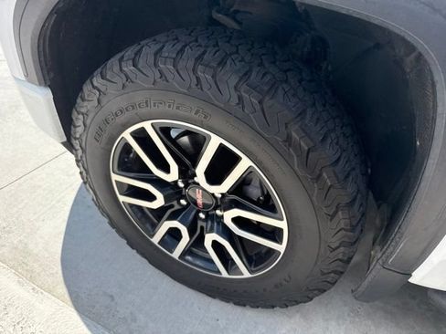 Used 2021 GMC Sierra 1500 AT4 AWD/4WD image 26