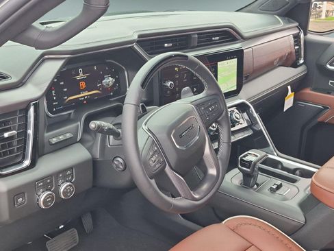 New 2026 GMC Sierra 1500 Denali Ultimate w/ LPO, Black Badging Package AWD/4WD image 9