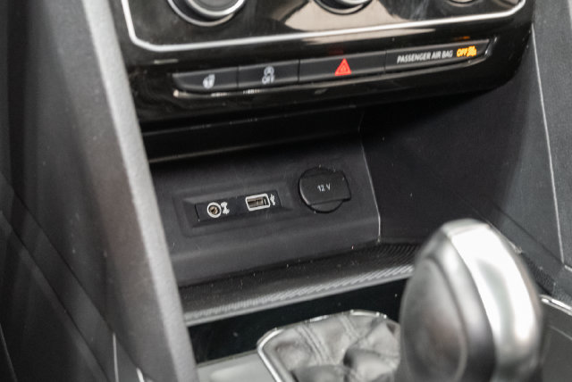 Used 2019 Volkswagen Atlas SEL AWD/4WD image 22