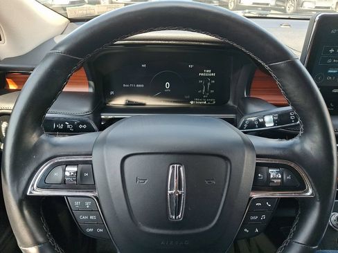 Certified 2023 Lincoln Nautilus Reserve AWD/4WD image 20