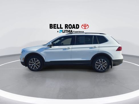 Used 2019 Volkswagen Tiguan SE w/ Panoramic Sunroof Package image 5