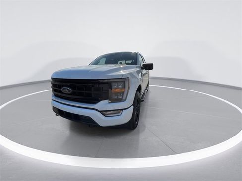 Used 2022 Ford F150 XLT w/ Equipment Group 302A High image 3