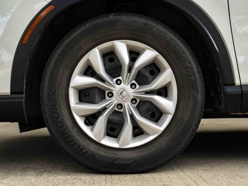 Used 2024 Honda CR-V LX image 14