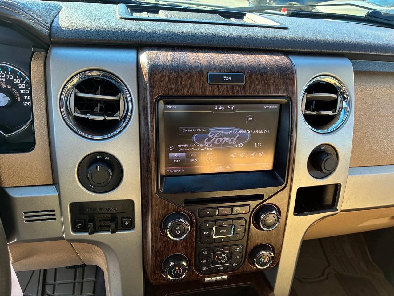 Used 2013 Ford F150 Lariat w/ Luxury Equipment Group RWD image 12